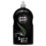 Schwarze Flasche mit Politur.